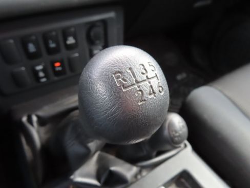 Used 2007 Toyota FJ Cruiser 4WD image 21