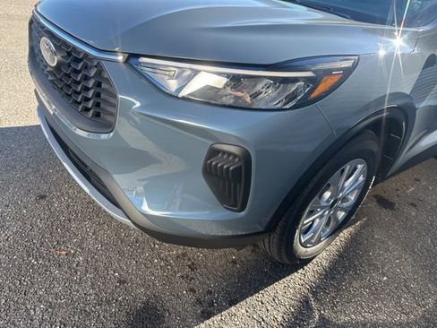 New 2026 Ford Escape Active image 9