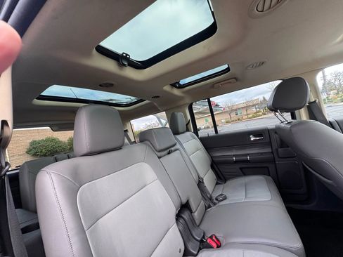 Used 2018 Ford Flex Limited w/ Equipment Group 301A image 16