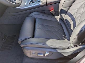 Used 2026 BMW X5 sDrive40i video 4