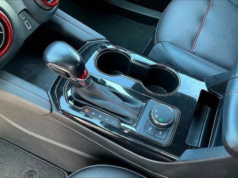 Used 2021 Chevrolet Blazer RS w/ Enhanced Convenience Package image 18