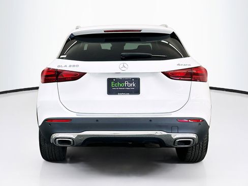 Used 2025 Mercedes-Benz GLA 250 4MATIC image 7