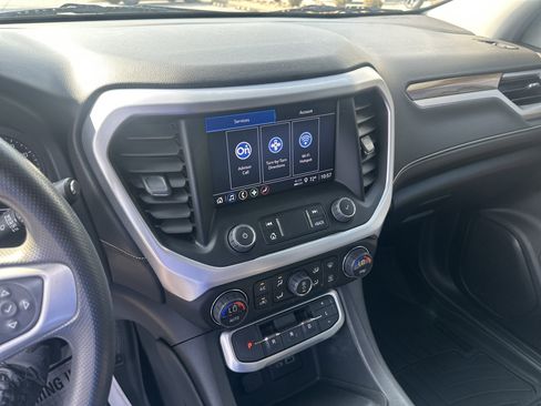 Used 2023 GMC Acadia SLE w/ Driver Convenience Package image 38