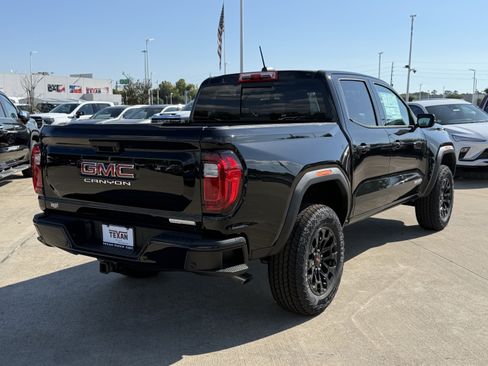New 2026 GMC Canyon Elevation w/ Convenience Package image 5