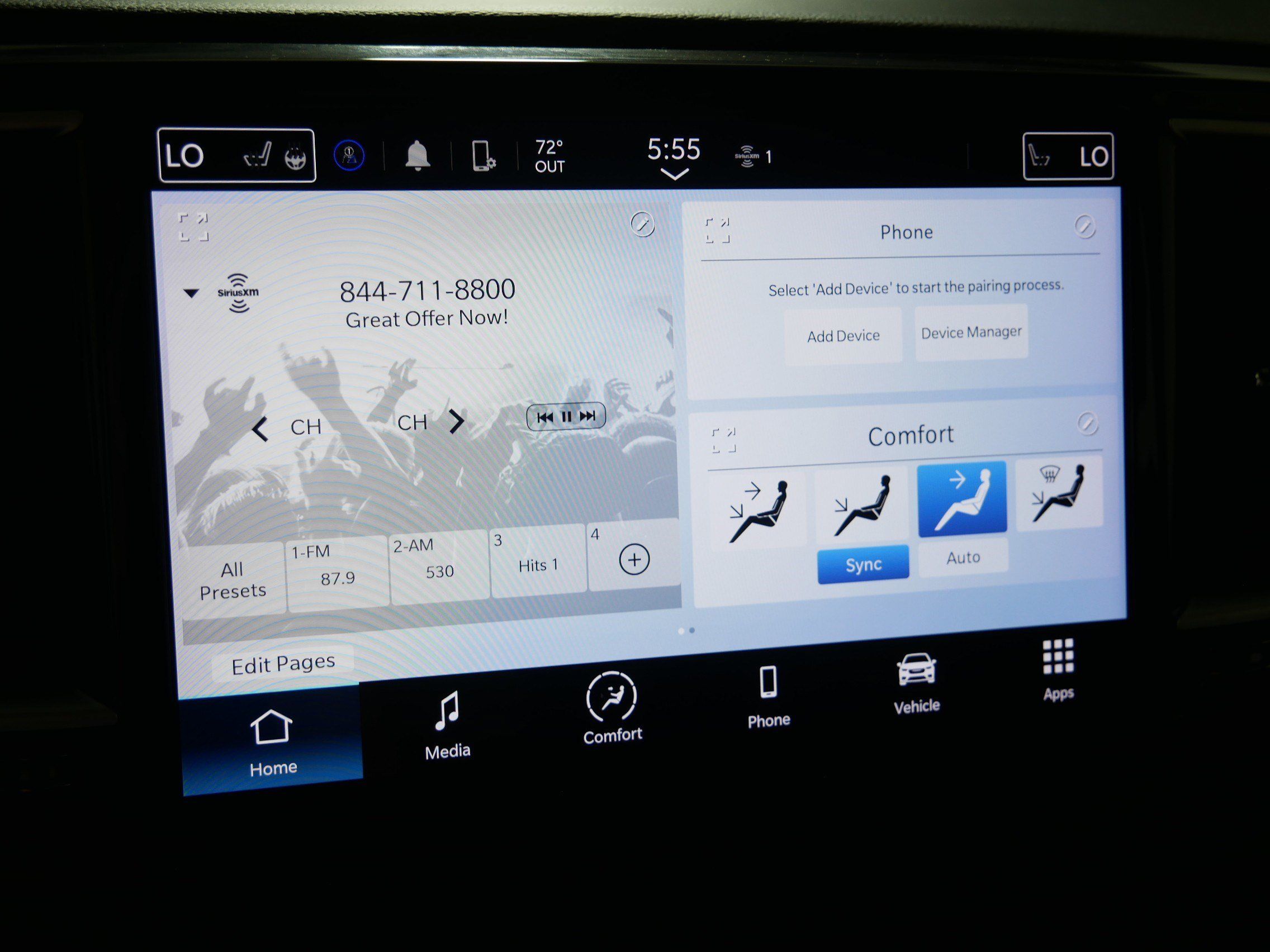 Used 2023 Chrysler Pacifica Touring-L FWD image 30