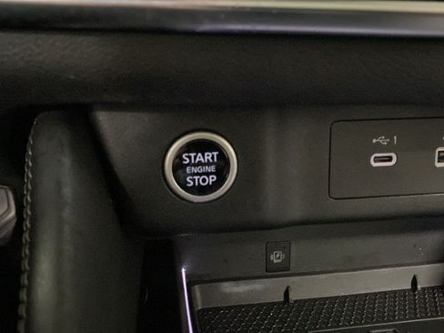 Used 2021 Nissan Rogue Platinum FWD image 22