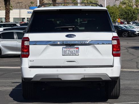 Used 2018 Ford Expedition XLT w/ Equipment Group 201A RWD image 5