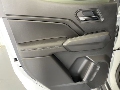 New 2026 GMC Canyon Elevation w/ Convenience Package image 8