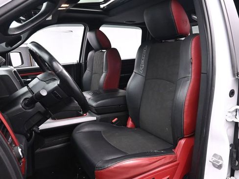 Used 2016 RAM 1500 Rebel w/ Luxury Group image 12