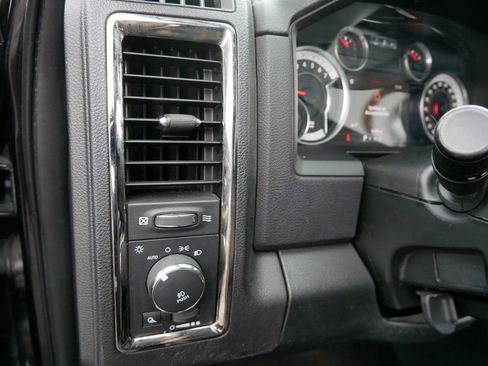 Used 2017 RAM 1500 Sport w/ Black Ram 1500 Sport Group image 20