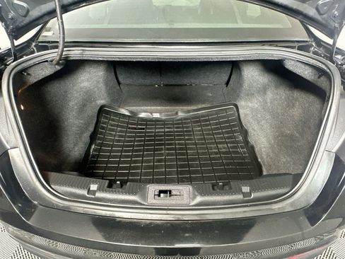 Used 2013 Ford Taurus SHO AWD/4WD image 29
