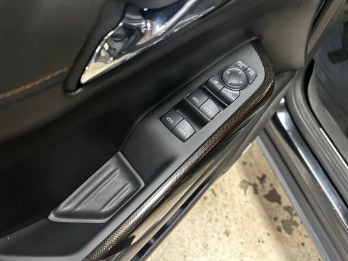 Certified 2023 GMC Acadia AT4 w/ Preferred Package AWD/4WD image 16