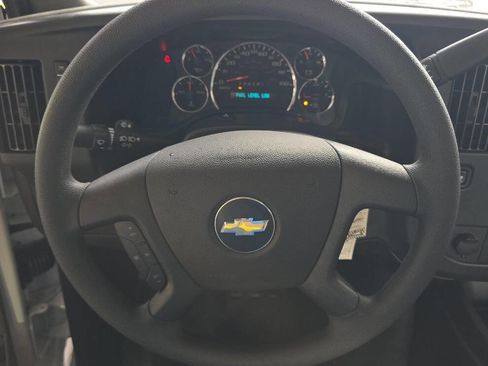 Used 2025 Chevrolet Express 2500 Extended w/ Communications Package image 11