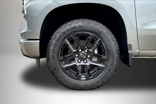 New 2026 Chevrolet Silverado 1500 RST w/ Z71 Off-Road Package AWD/4WD image 13