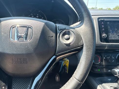 Used 2019 Honda HR-V Sport image 24
