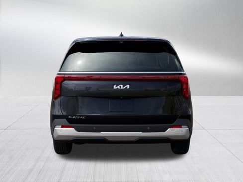 New 2025 Kia Carnival EX image 9