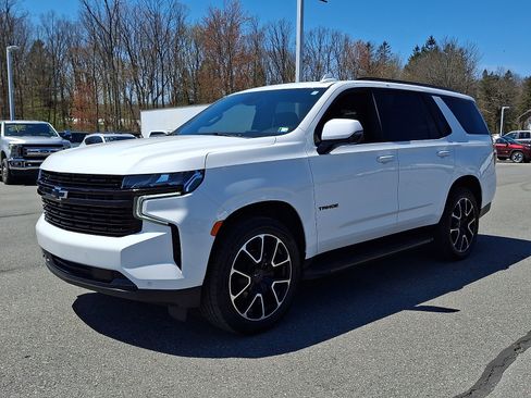 Certified 2024 Chevrolet Tahoe RST w/ Luxury Package AWD/4WD image 3