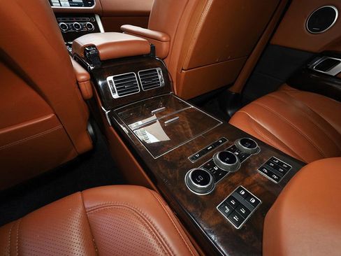 Used 2015 Land Rover Range Rover Autobiography AWD/4WD image 7