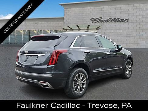 Used 2022 Cadillac XT5 Premium Luxury w/ Technology Package AWD/4WD image 5