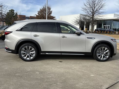 New 2026 MAZDA CX-90 3.3 Turbo w/ Premium Plus Pkg image 2