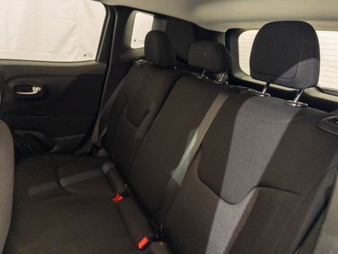 Used 2021 Jeep Renegade Sport image 11