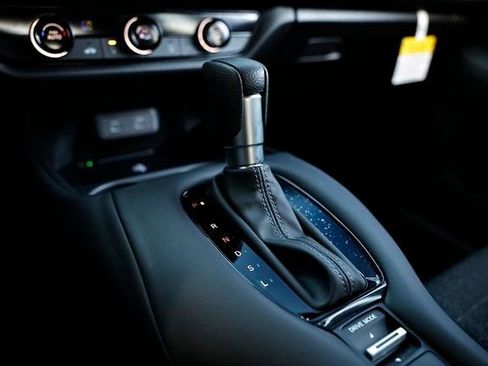 New 2026 Honda HR-V LX image 41