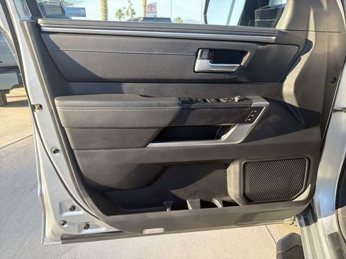 Used 2023 Toyota Tundra Platinum AWD/4WD image 9