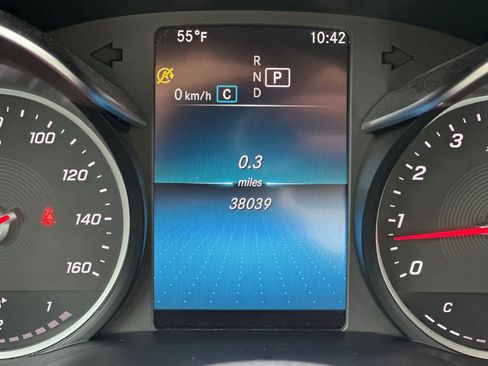 Used 2020 Mercedes-Benz C 300 4MATIC Sedan image 23