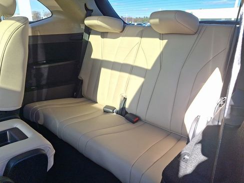 Certified 2023 Acura MDX SH-AWD image 11