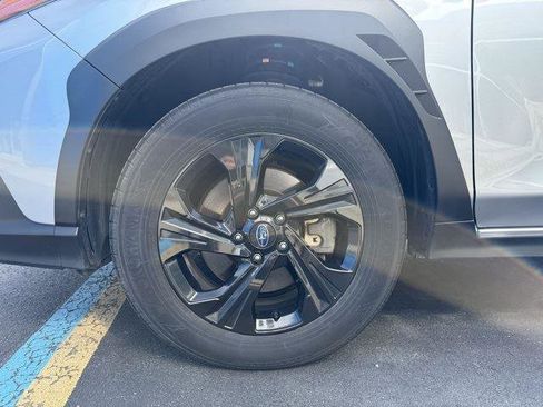 Used 2024 Subaru Crosstrek 2.0i image 8