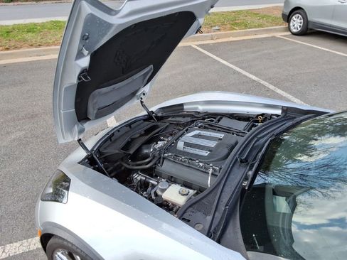 Used 2015 Chevrolet Corvette Z06 w/ 2LZ Preferred Equipment Group image 12