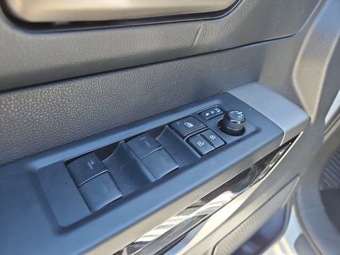 Used 2024 Toyota Tundra Limited image 18