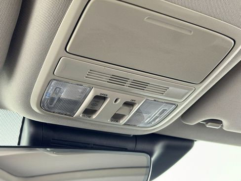 Used 2022 Honda Accord EX-L image 33