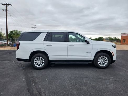 Used 2025 Chevrolet Tahoe LT AWD/4WD image 2