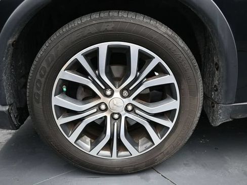 Used 2016 Mitsubishi Outlander AWD image 10