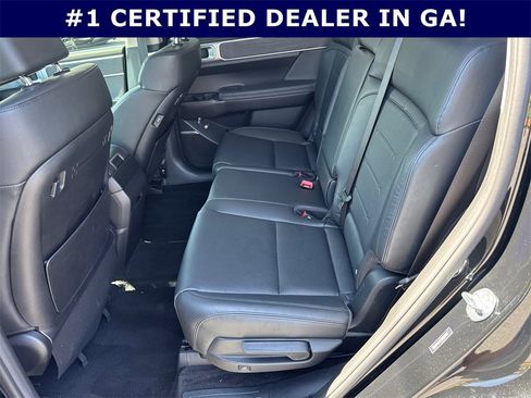 Certified 2025 Hyundai Santa Fe Limited image 20