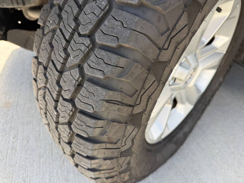 Used 2015 Toyota 4Runner SR5 Premium AWD/4WD image 10
