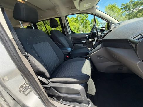 Used 2021 Ford Transit Connect XLT FWD image 15