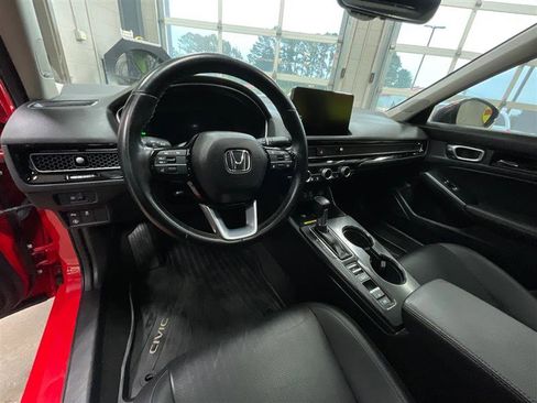 Used 2024 Honda Civic Touring image 13