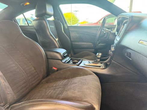Used 2020 Dodge Charger R/T w/ Daytona Edition Group RWD image 29