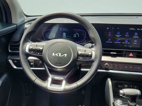 Used 2025 Kia Sportage EX FWD image 20