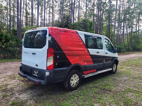 Used 2016 Ford Transit 250 130 Low Roof w/ Exterior Upgrade Package image 4