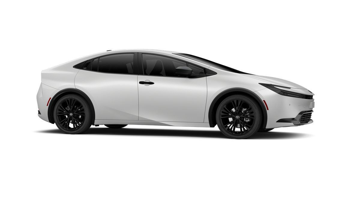 New 2027 Toyota Prius FWD image 15