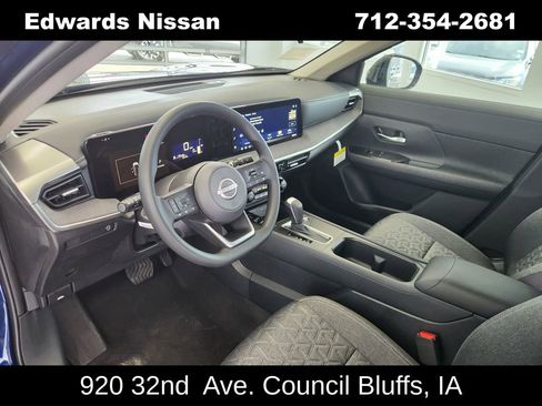 New 2026 Nissan Kicks SV w/ Charging Package image 17