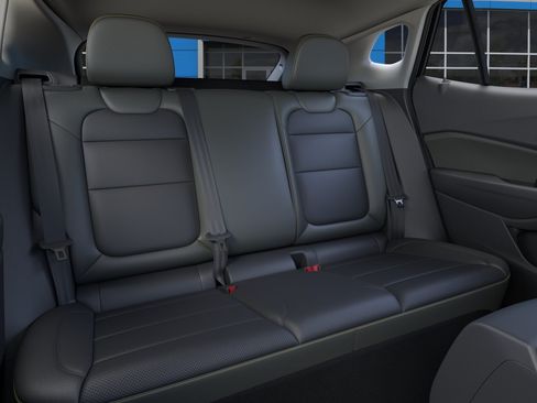 New 2026 Chevrolet Trax ACTIV w/ Driver Confidence Package FWD image 17