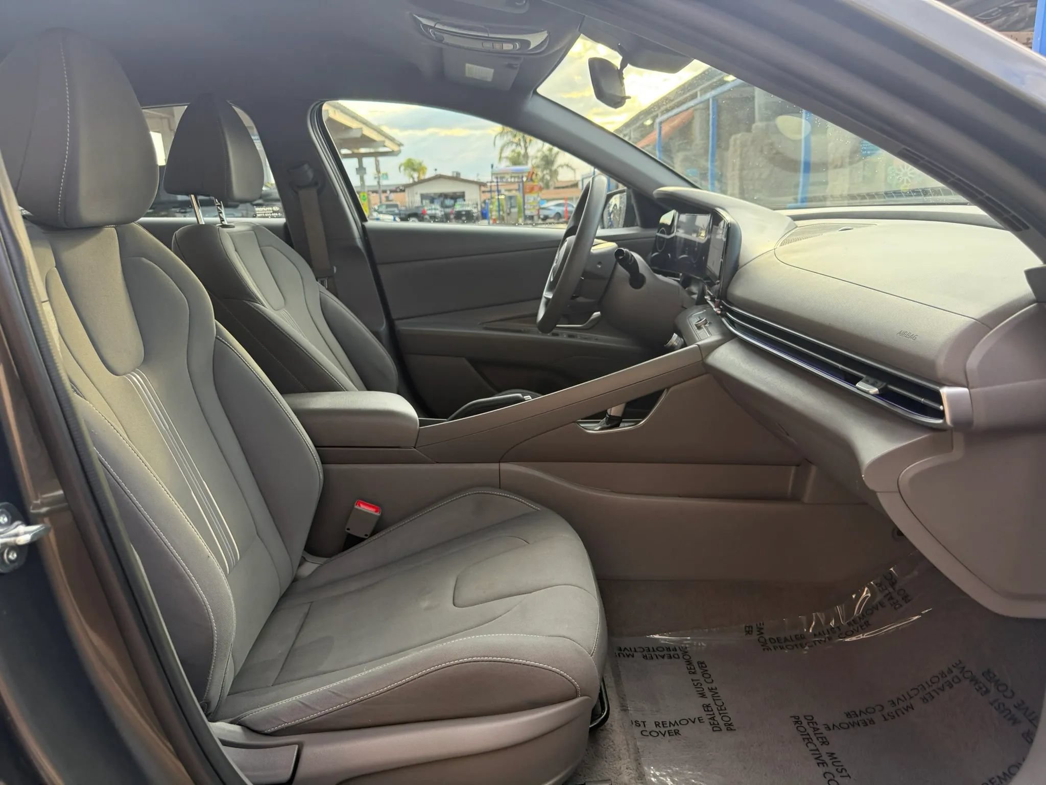 Used 2024 Hyundai Elantra SEL FWD image 16