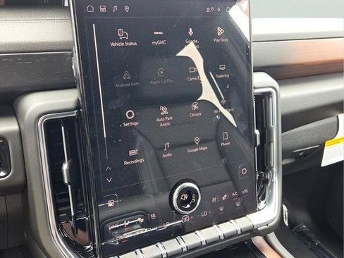 New 2026 GMC Yukon Denali w/ Advanced Technology Package RWD image 27