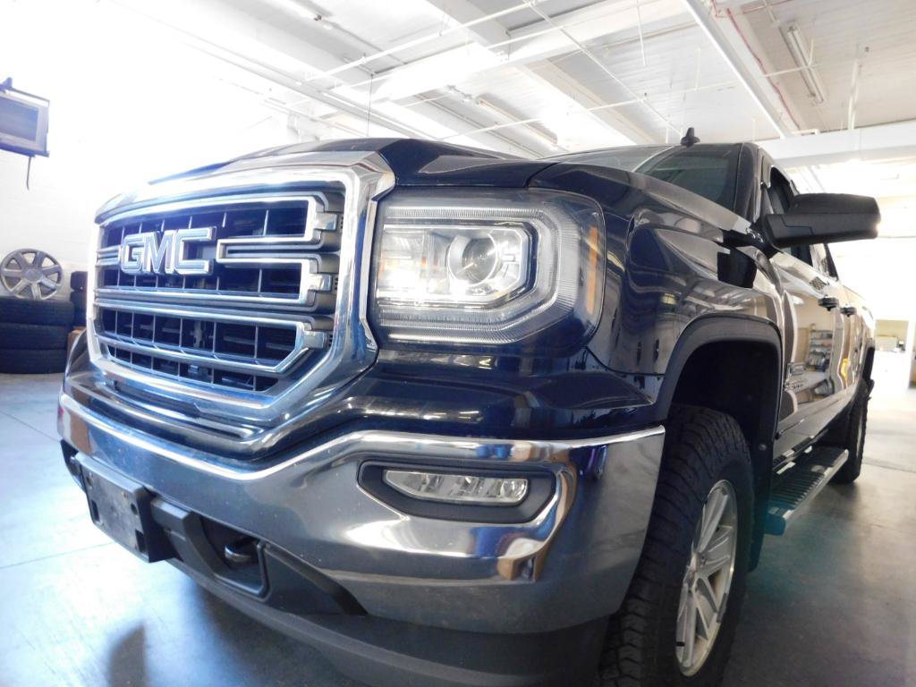 Used 2017 GMC Sierra 1500 SLE AWD/4WD image 11