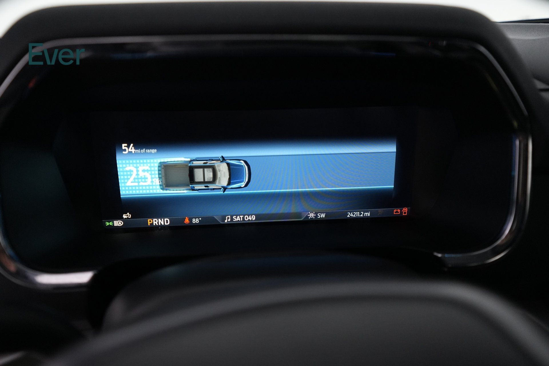 Used 2023 Ford F150 Lightning XLT AWD/4WD image 7