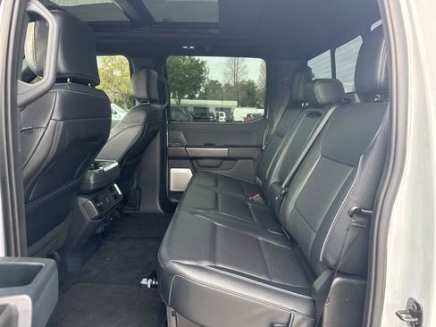 Used 2025 Ford F150 Lariat w/ Equipment Group 502A High image 10